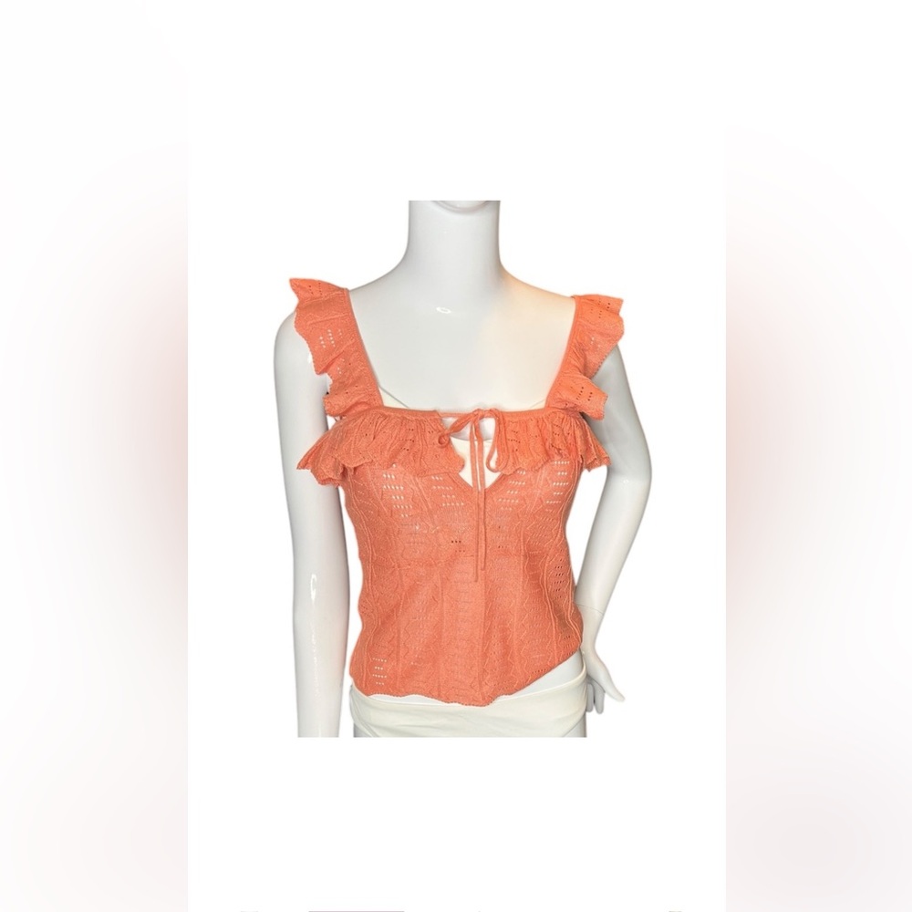 ๐งก๐๐๐๐๐ Ruffled Coral Top